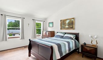 931 Perry Dr, Algonquin, IL 60102