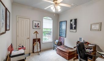 4138 Towne Green Cir, Addison, TX 75001