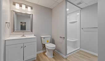 319 Berry Ln, Barboursville, WV 25504