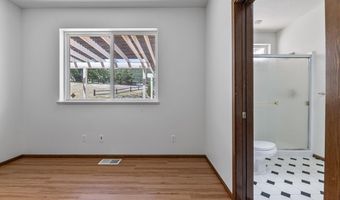 605 Orchard St, Ashland, OR 97520