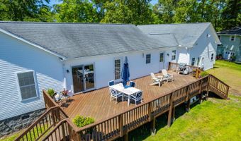 738 Dawson Creek Rd, Arapahoe, NC 28510