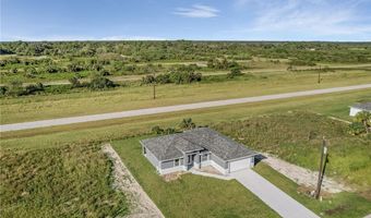 1313 Andover Dr, Labelle, FL 33935