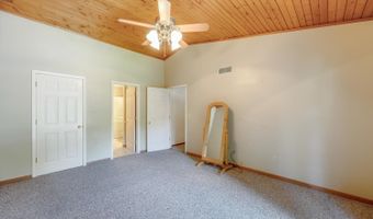 8261 Fair Meadows Dr, Aurora, IN 47001