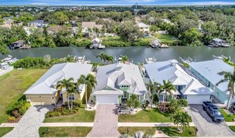 417 BAHAMA GRANDE Blvd, Apollo Beach, FL 33572