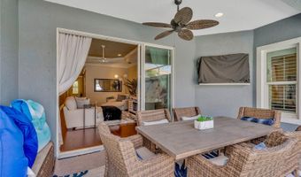 6420 SEASOUND Dr, Apollo Beach, FL 33572