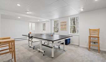 7 Woodfield Rd, Acton, MA 01720