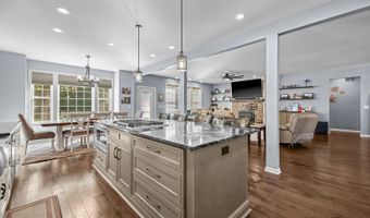 39247 Rangers Way, Antioch, IL 60002