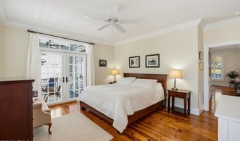4 Addison St, Beaufort, SC 29907