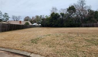 6001 STONEGATE Dr, Alexandria, LA 71303