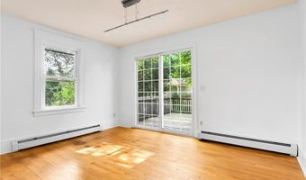 29 Firglade Ave, East Providence, RI 02915