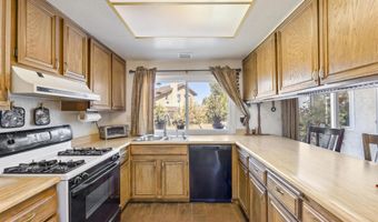 1247 Armstrong Cir, Escondido, CA 92027
