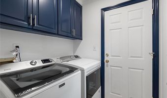 211 Hidden Creek Dr, Advance, NC 27006
