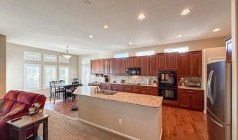 6353 S Queensburg Ct, Aurora, CO 80016