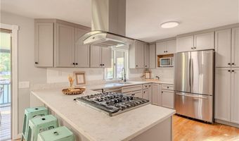 79 Lake Dr, Glocester, RI 02814