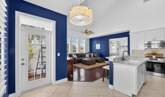 5536 LUMINAR POINTE Ln, Apollo Beach, FL 33572