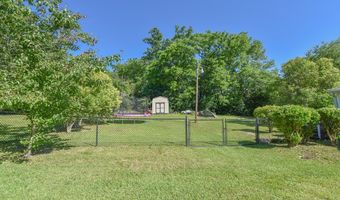 102 Langley St, Abbeville, SC 29620