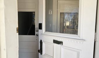 592 Laurel Ave 2Nd Floor, Bridgeport, CT 06605