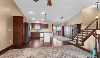 1600 E Liberty Cir, Brandon, SD 57005