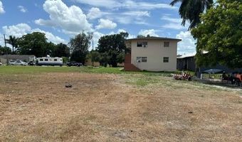 724 SW Avenue B, Belle Glade, FL 33430