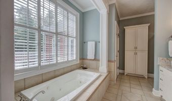 29 Hunters Ridge Dr, Adairsville, GA 30103