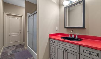 1020 Thomas Rd, Benton, TN 37307