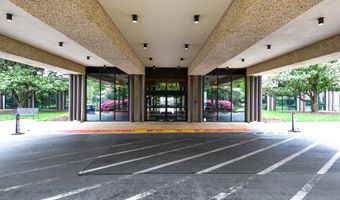5225 POOKS HILL Rd 803N, Bethesda, MD 20814