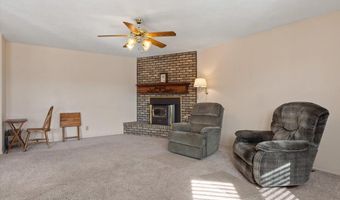 12568 N Hawthorne Rd, Chubbuck, ID 83202