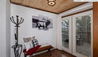 150 Ivy Ct, Banner Elk, NC 28604