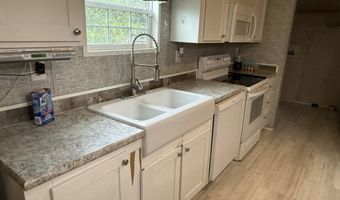 3105 NW Parrish Ave, Altha, FL 32421