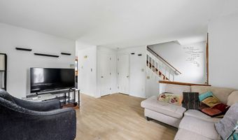 138 Butternut Ln A, Bristol, CT 06010
