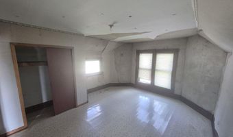 624 Upper St, Arlington, IA 50606