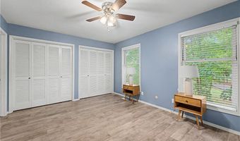 2 William Ln, Bella Vista, AR 72715