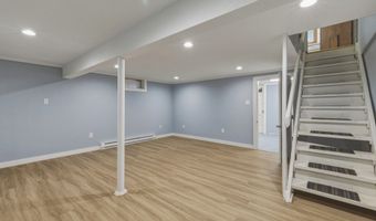 475 Birch St, Bristol, CT 06010
