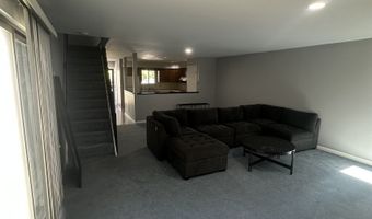 52 Deer Run 52, Bethel, CT 06801