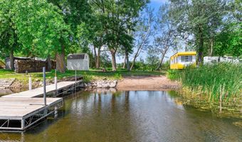 10538 Montgomery Ave NW, Annandale, MN 55302