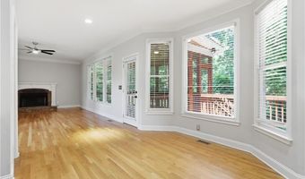 355 Chelsey Ct, Alpharetta, GA 30004