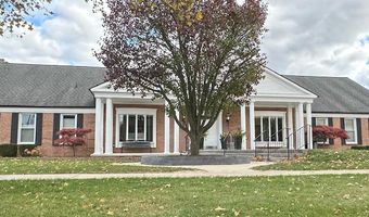 3456 Burbank Dr, Ann Arbor, MI 48105