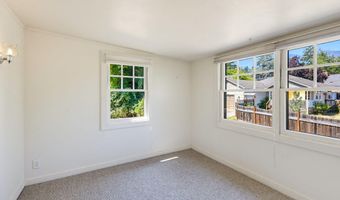 363 Beach St, Ashland, OR 97520