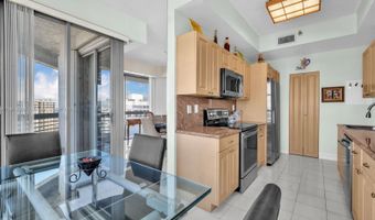 19101 Mystic Pointe Dr PH6, Aventura, FL 33180