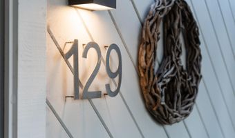 129 Santa Cruz Ave, Aptos, CA 95003