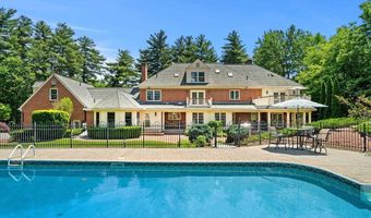 56 Oak Dr, Bedford, NH 03110
