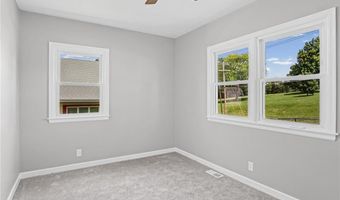 1605 S 6th St, Atchison, KS 66002