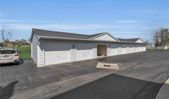 660 Youngs Rd E, Amherst, NY 14221