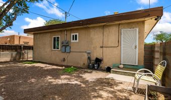 215 Madison St NE, Albuquerque, NM 87108