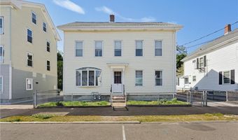 19 Elm St, Cumberland, RI 02864