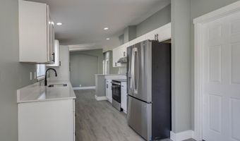 911 York # 82 St 82, Aumsville, OR 97325