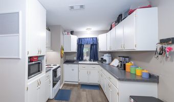 1025 Paradise Rd, Ball, LA 71405