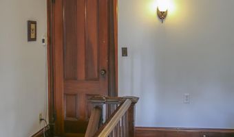 11 Durham St, Belfast, ME 04915