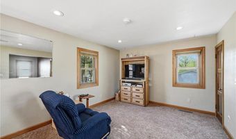 1003 13th Ave SW, Austin, MN 55912