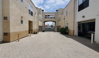 8021 S VERMONT Ave 24, Los Angeles, CA 90044